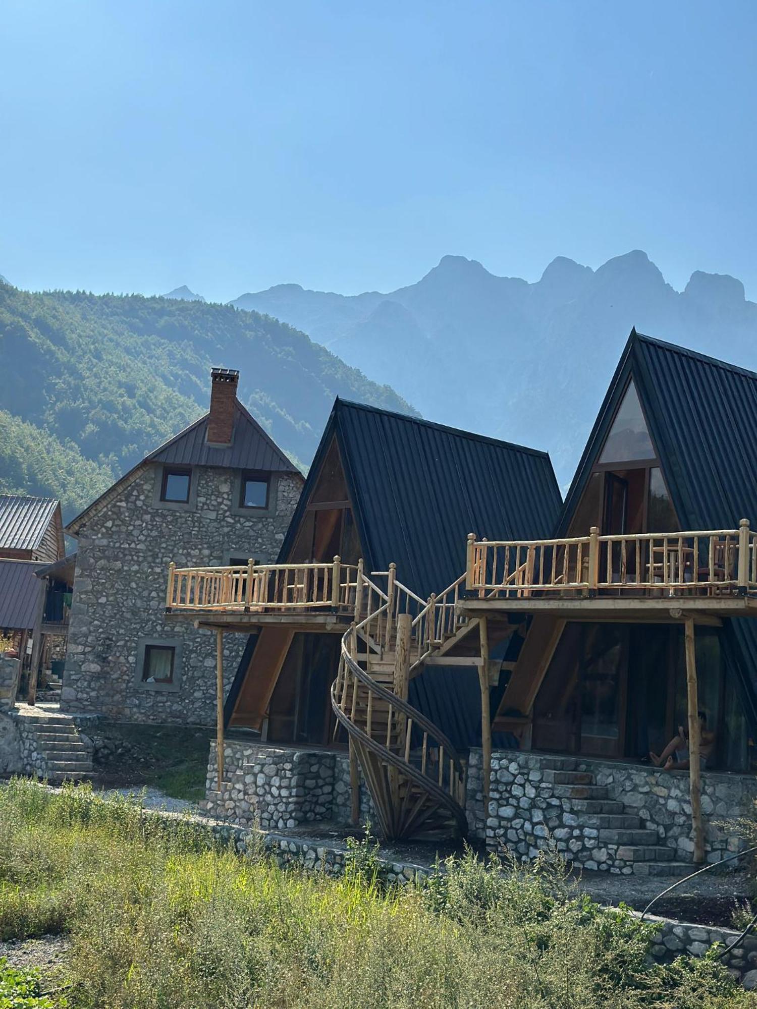 Guest House Kukaj Valbone Exteriér fotografie